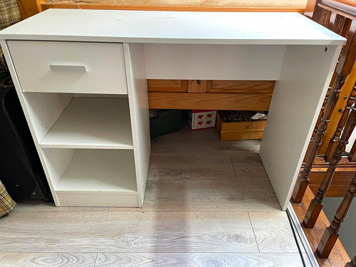 Computer desk white - computer,